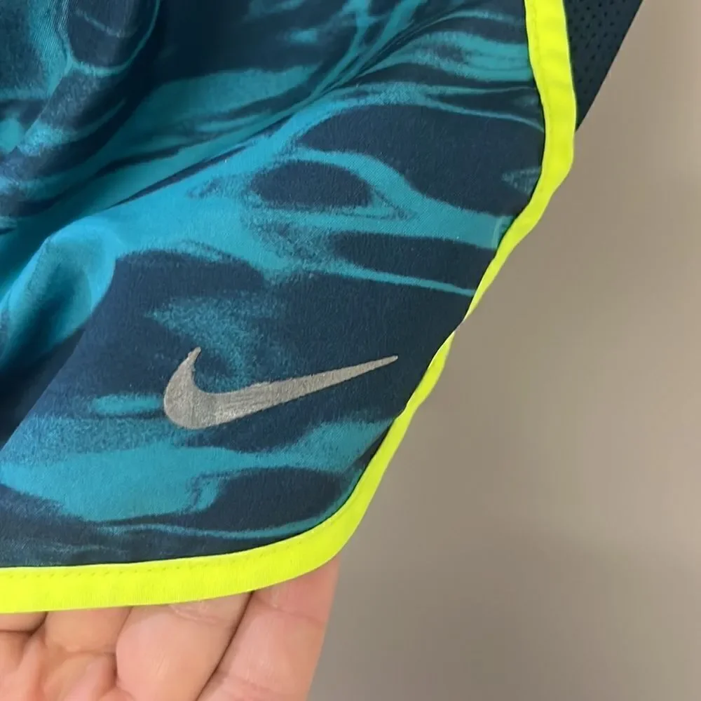 Nike Running Multi Textured Shorts w/ Mesh Drawstring & Built-In Underwear- Med.